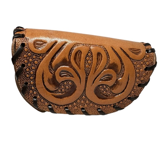 Hand Tooled Leather Coin Purse - Picture 4 of 6